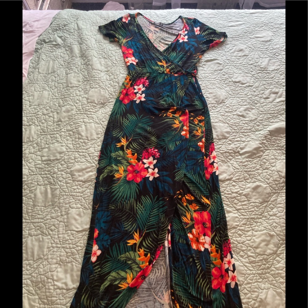 Floral summer dress.